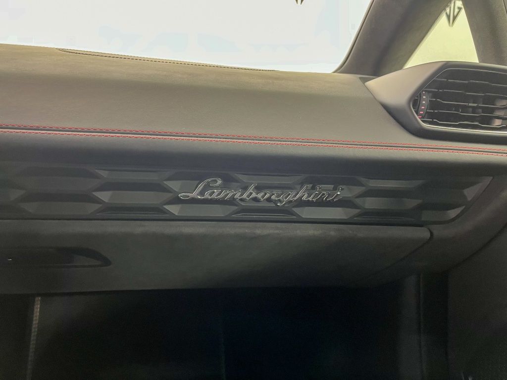 Lamborghini huracán lp 580-2