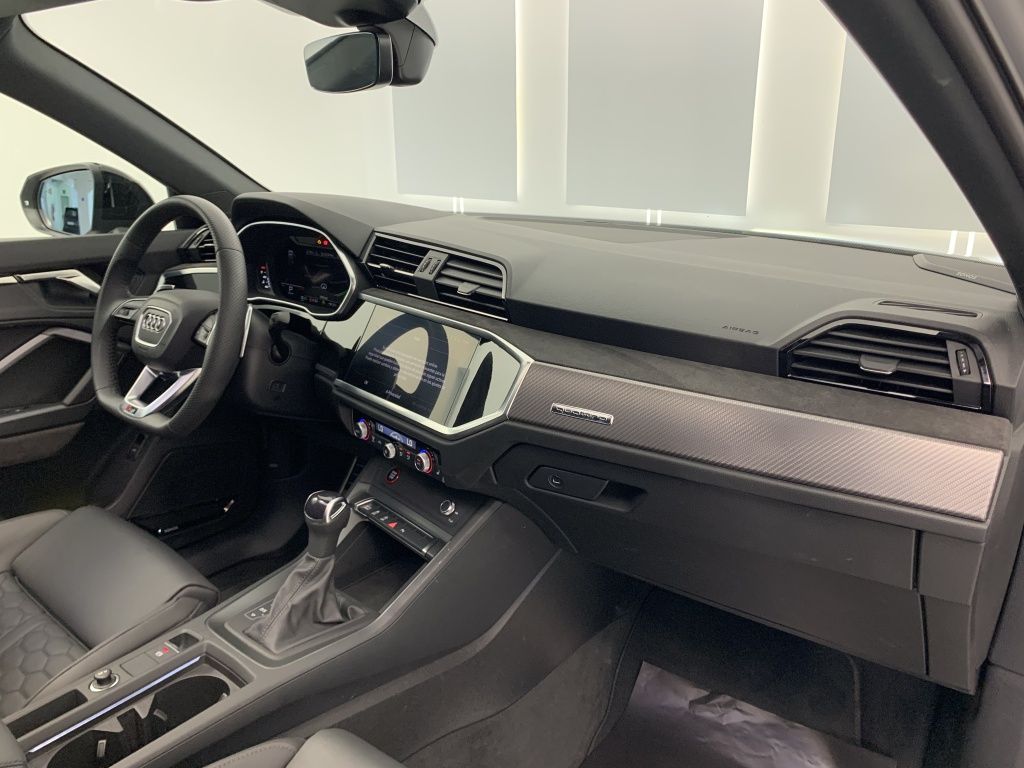 Audi q3 rs sportback 2.5 tfsi quattro s tronic
