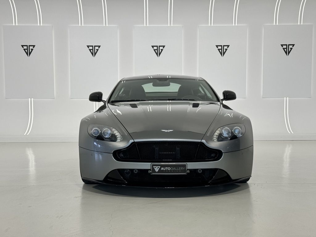 Aston martin vantage s