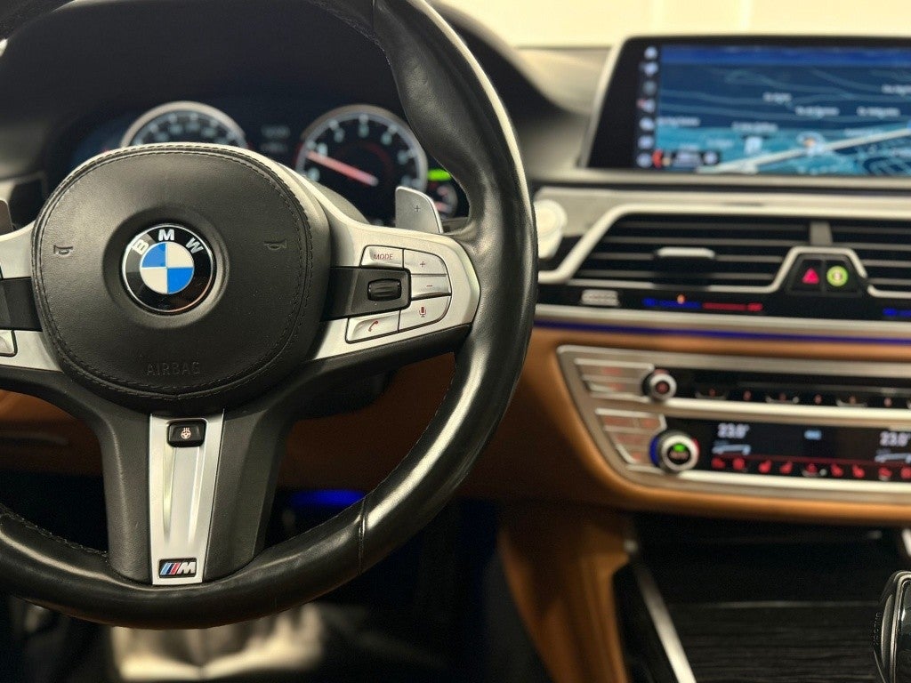 BMW Serie 7 M760LiA xDrive