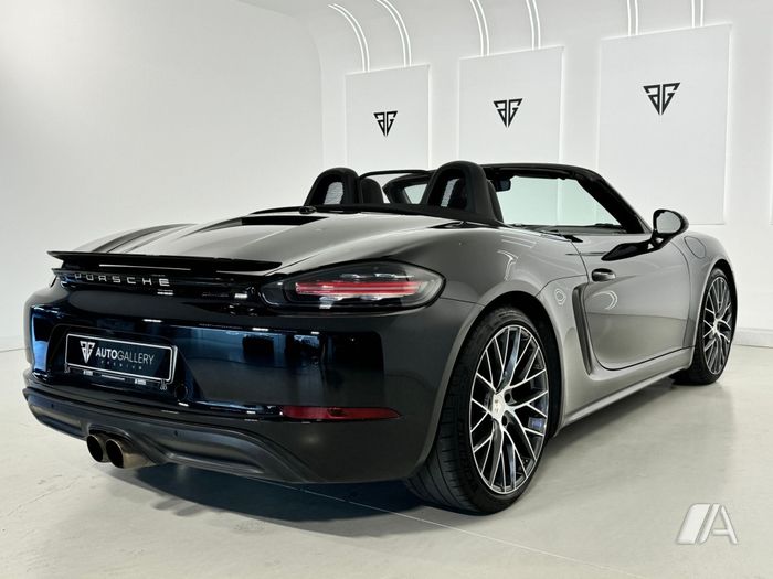 Porsche boxster s pdk