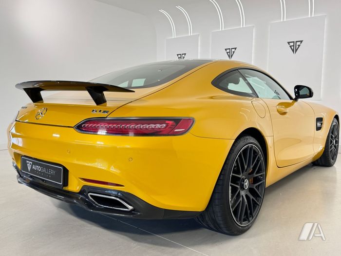 Mercedes-benz amg gt coupé s 510