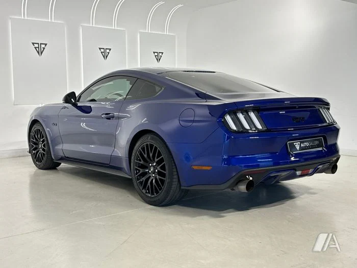 Ford mustang fastback 5.0 ti-vct gt