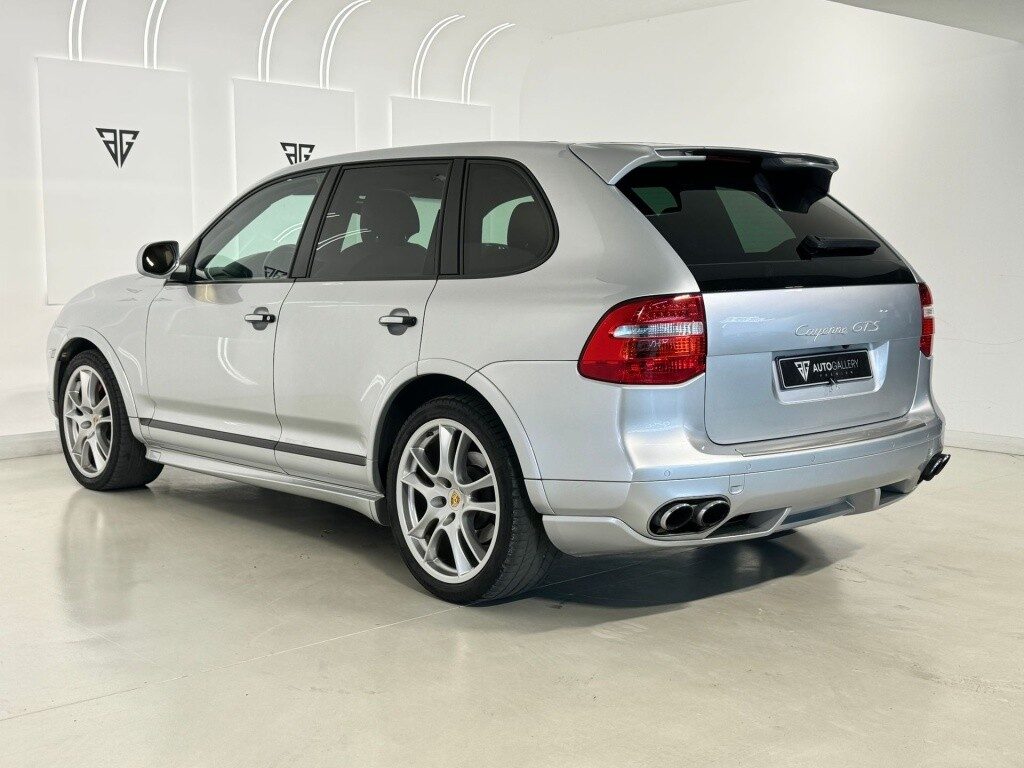 Porsche cayenne gts tiptronic