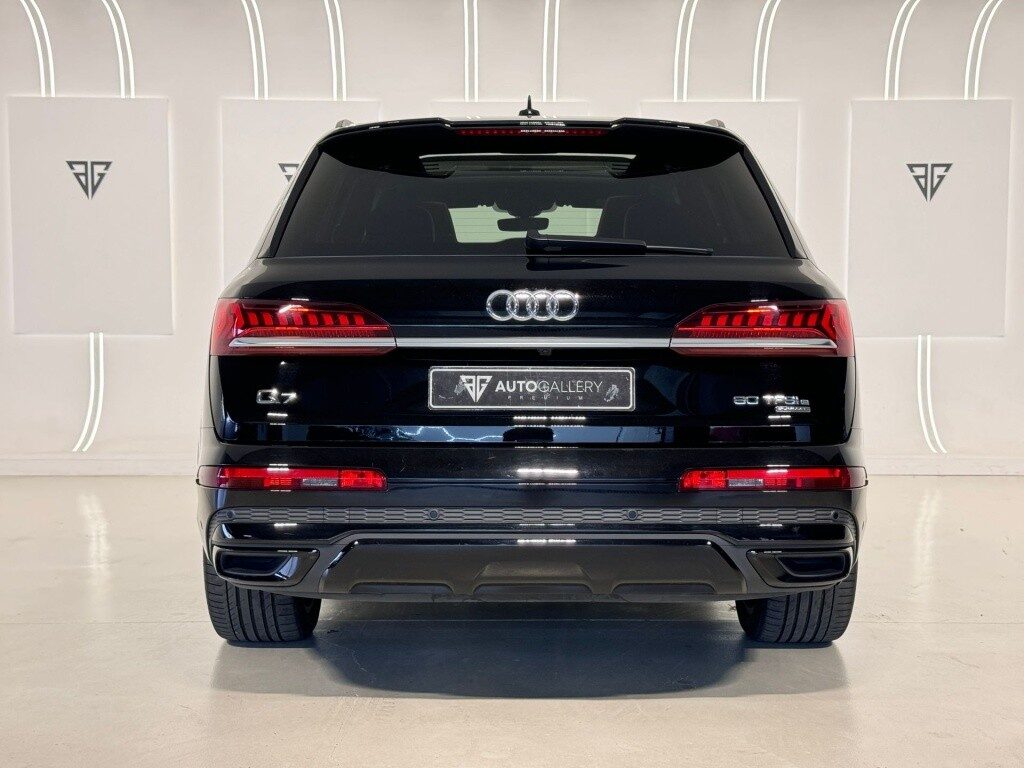 Audi q7 60 tfsie s line quattro tiptronic