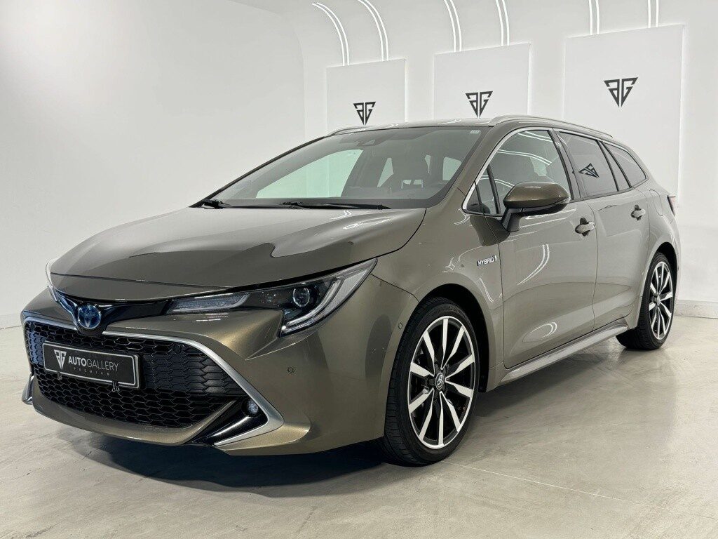 Toyota corolla touring sports 180h advance