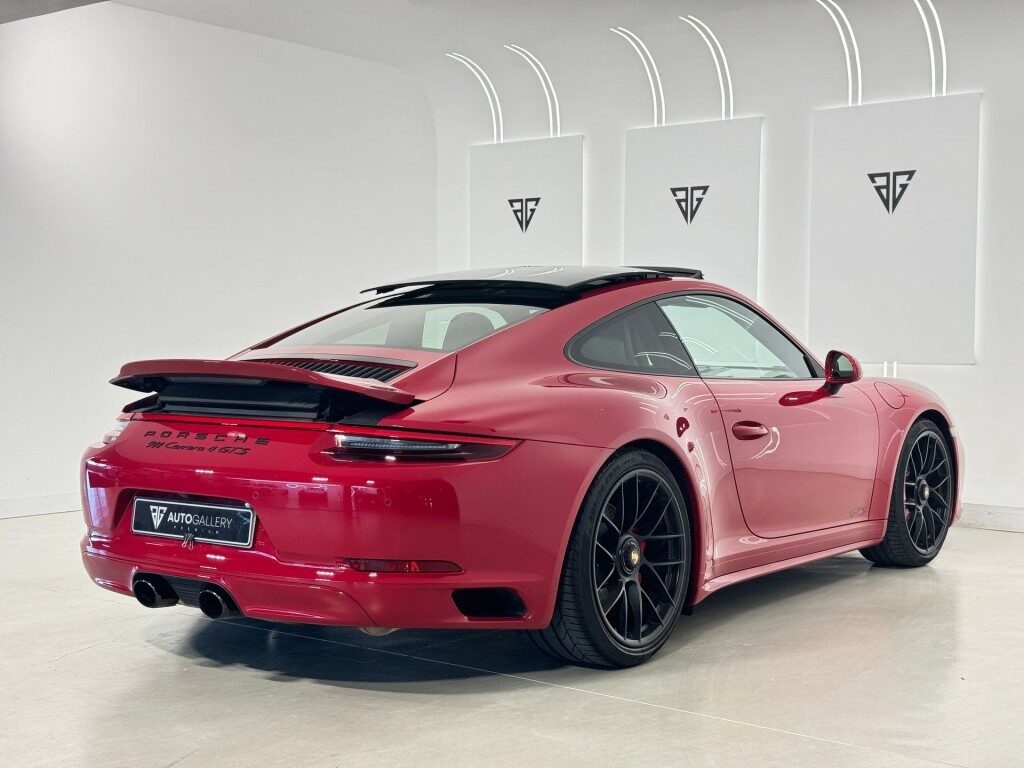 Porsche 911 carrera 4 gts coupé pdk