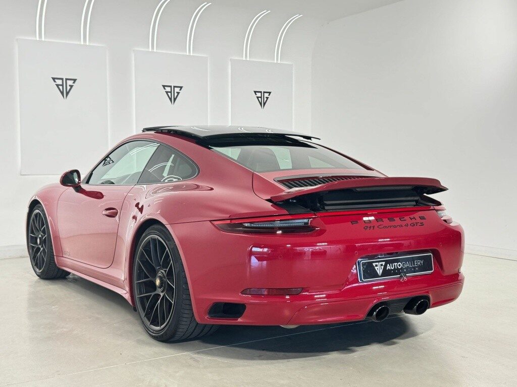 Porsche 911 carrera 4 gts coupé pdk