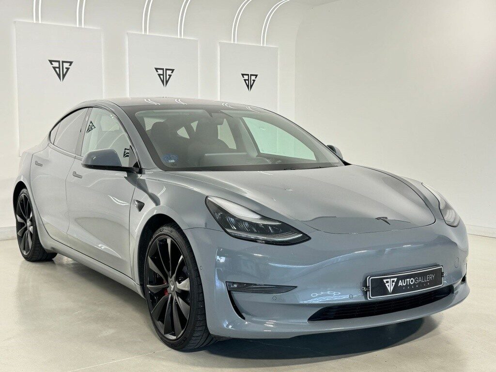 Tesla model 3 long-range dual motor performance awd