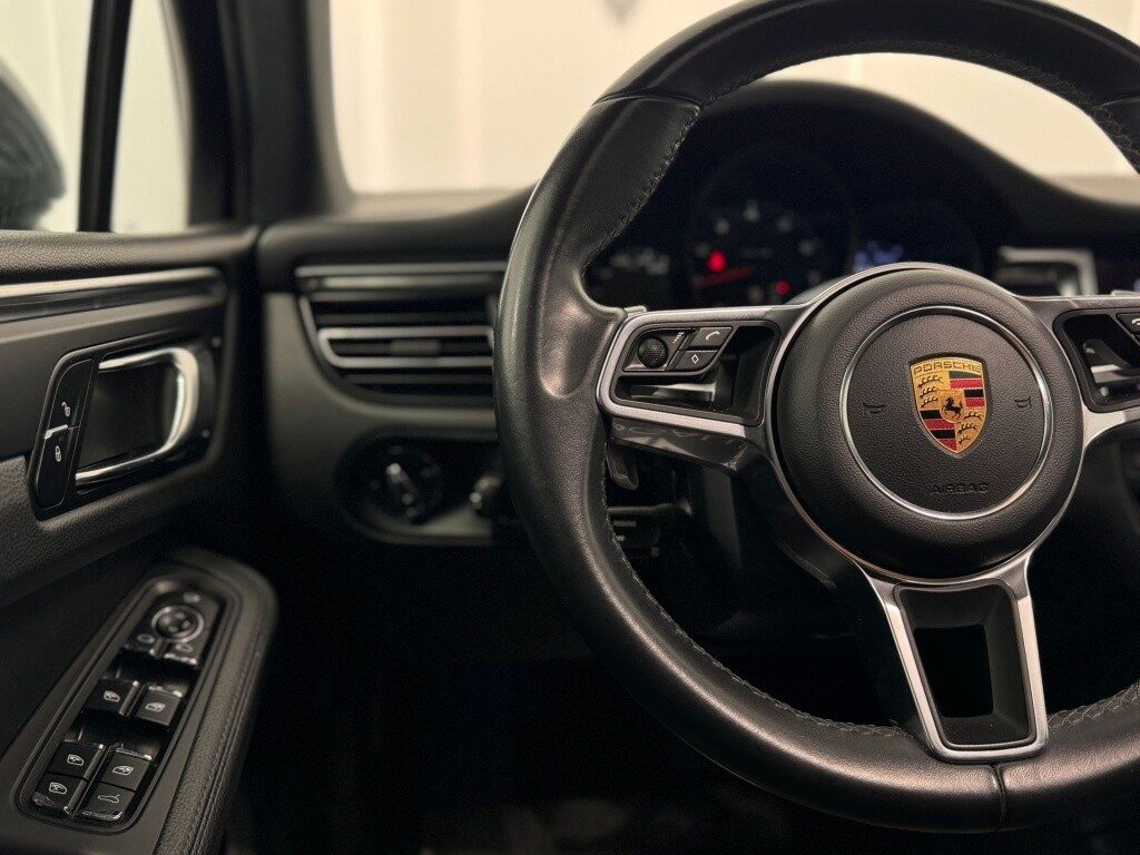 Porsche macan aut.