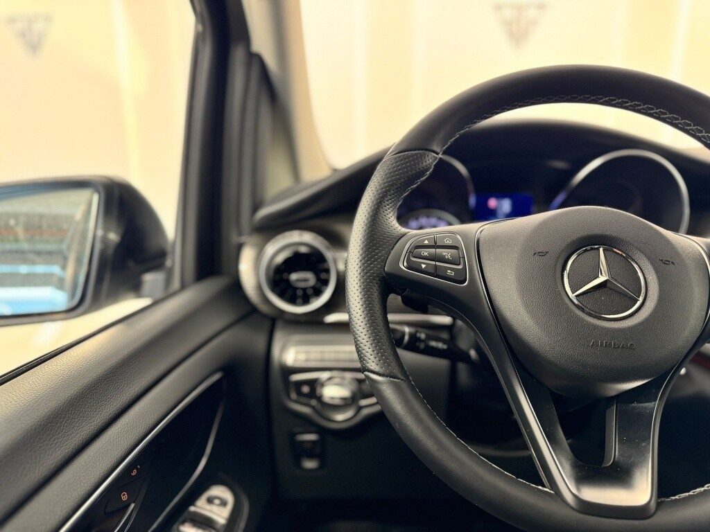 Mercedes-benz clase v 250d largo avantgarde