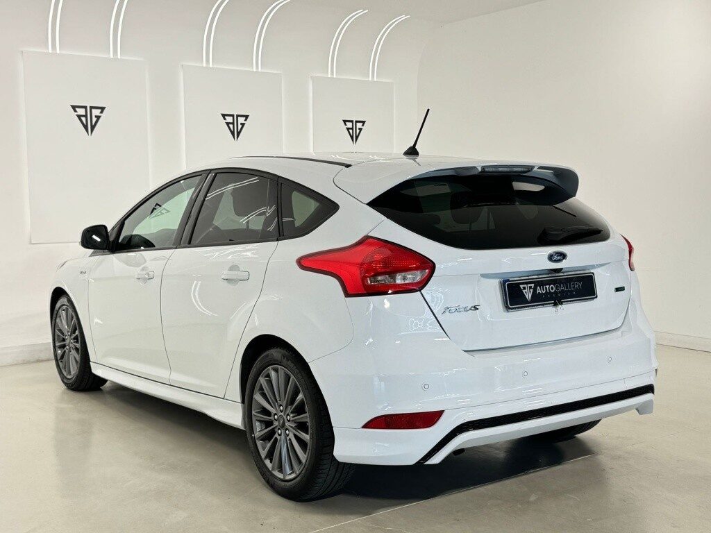 Ford focus 1.0 ecoboost auto-s&s st-line 125