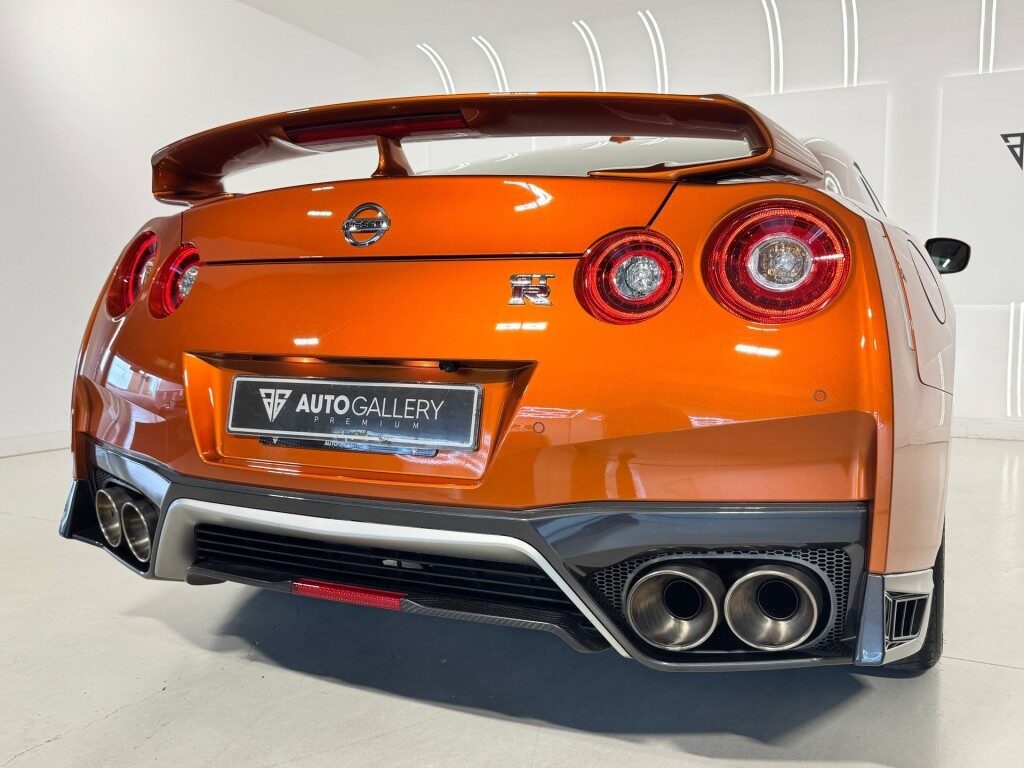 Nissan gt-r 3.8 v6 570 black edition aut.