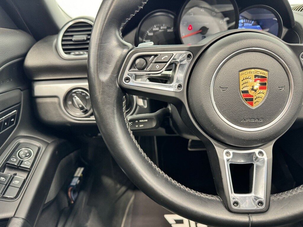 Porsche boxster s pdk