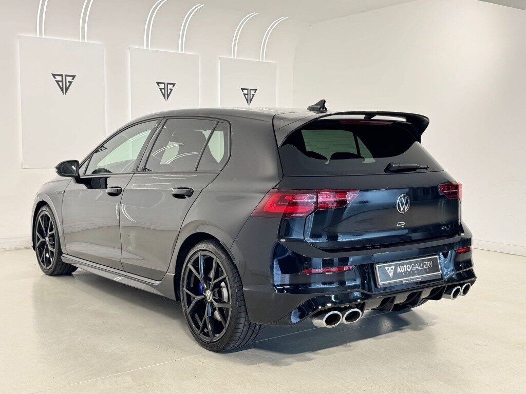 Volkswagen golf 2.0 tsi r dsg 235kw