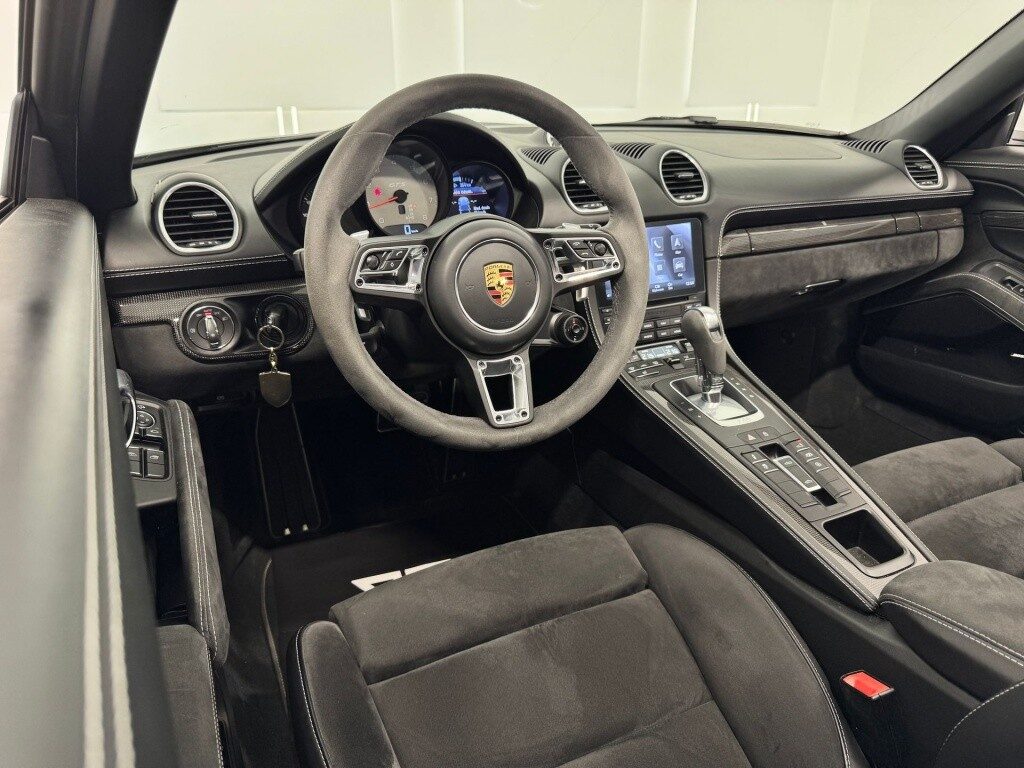 Porsche boxster gts pdk