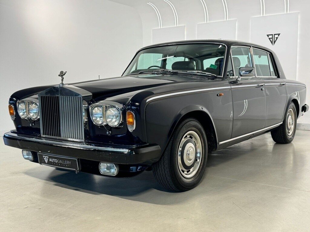 Rolls-royce silver shadow ii