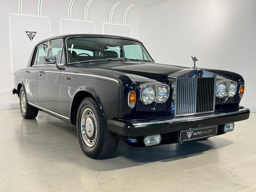 Rolls-royce silver shadow ii