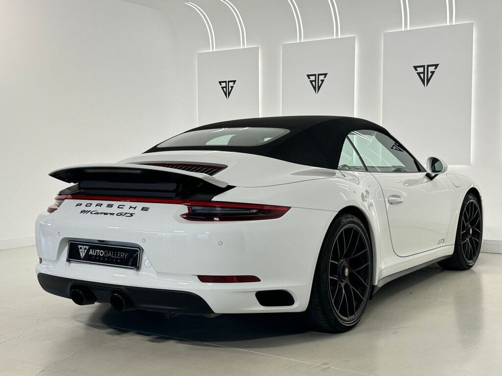 Porsche 911 carrera 4 gts cabriolet pdk