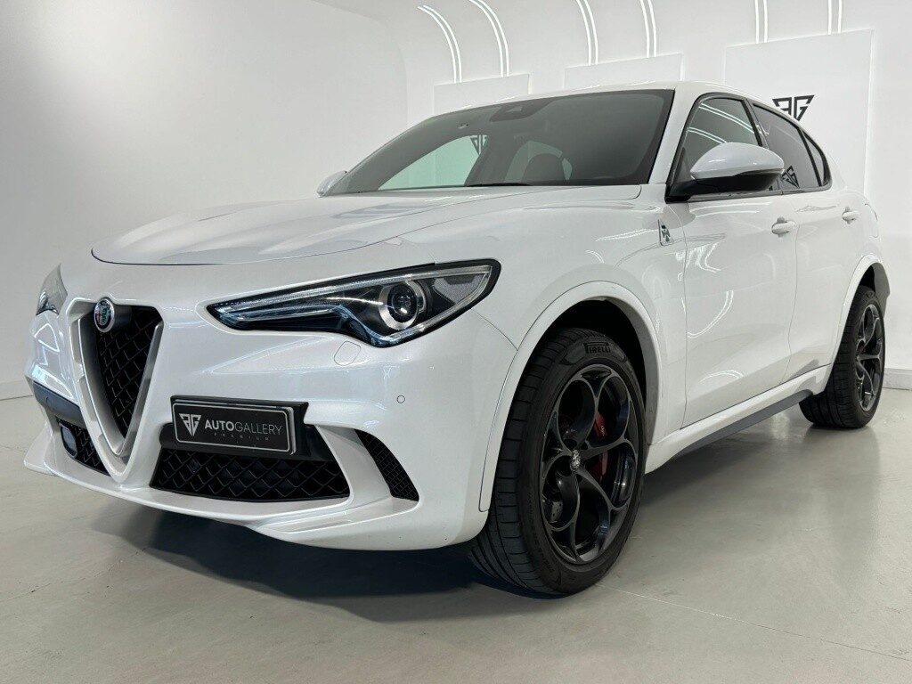 Alfa romeo stelvio 2.9 bi-turbo q4 quadrifoglio at8