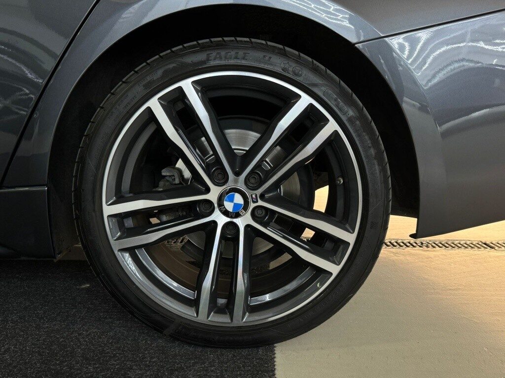 Bmw serie 3 330ia touring xdrive