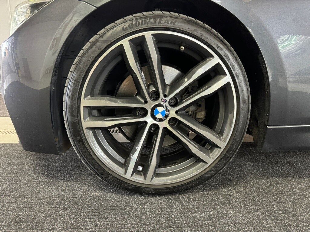 Bmw serie 3 330ia touring xdrive