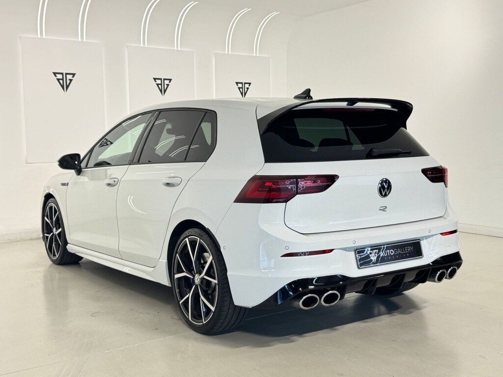 Volkswagen golf 2.0 tsi r dsg 235kw