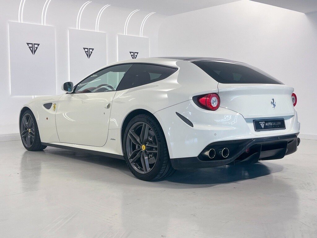 Ferrari ff