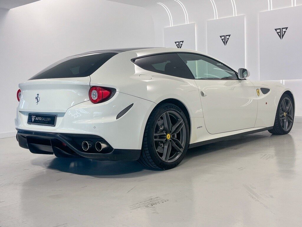 Ferrari ff