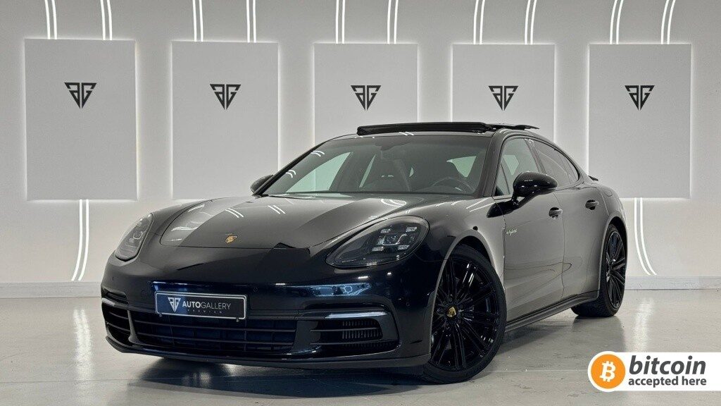 Porsche panamera 4 e-hybrid