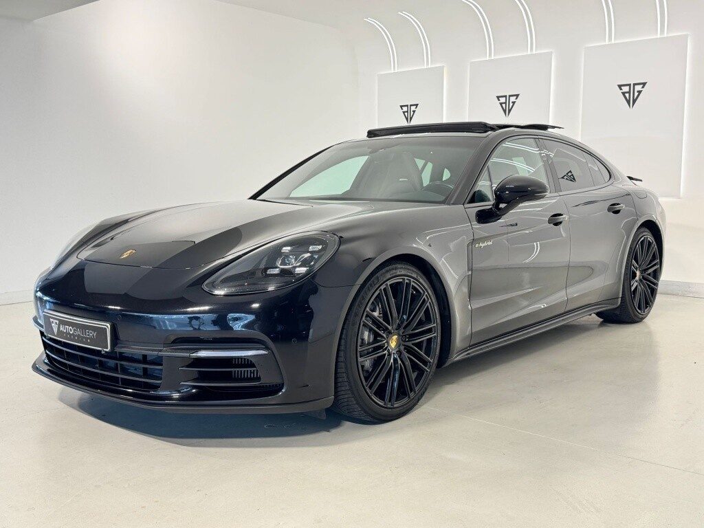 Porsche panamera 4 e-hybrid