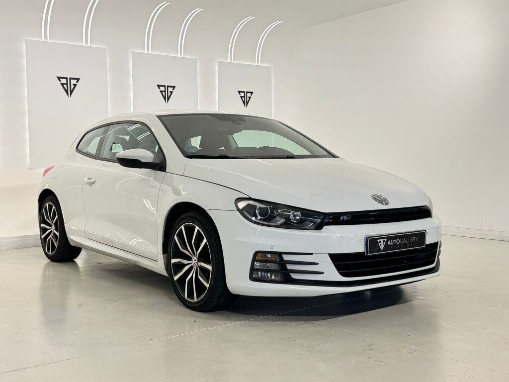 Volkswagen scirocco 2.0tdi bmt r-line dsg 110kw