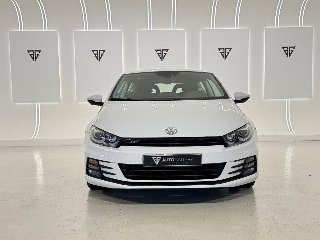 Volkswagen scirocco 2.0tdi bmt r-line dsg 110kw