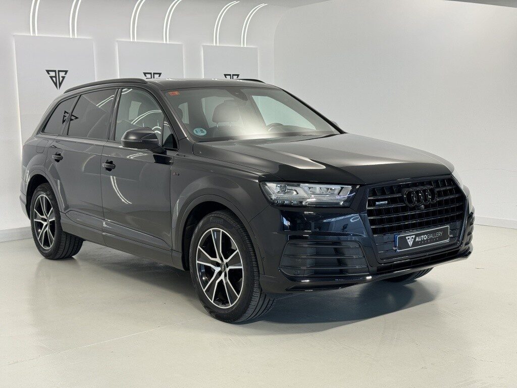 Audi q7 3.0tdi black line edition quattro tip. 7pl. 160kw(9.75)