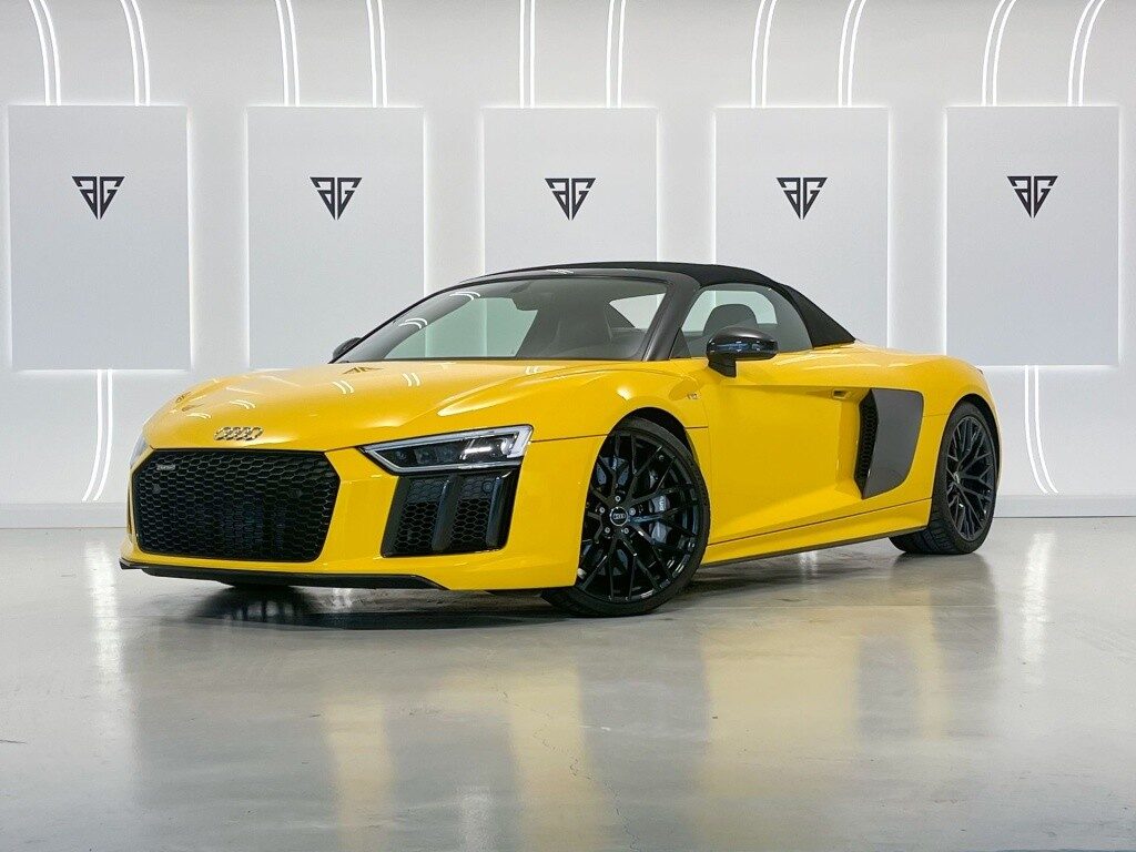 Audi r8 spyder 5.2 fsi v10 plus quattro s-tronic