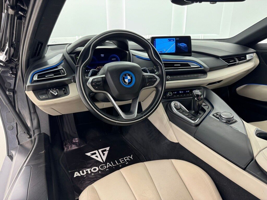 Bmw i8