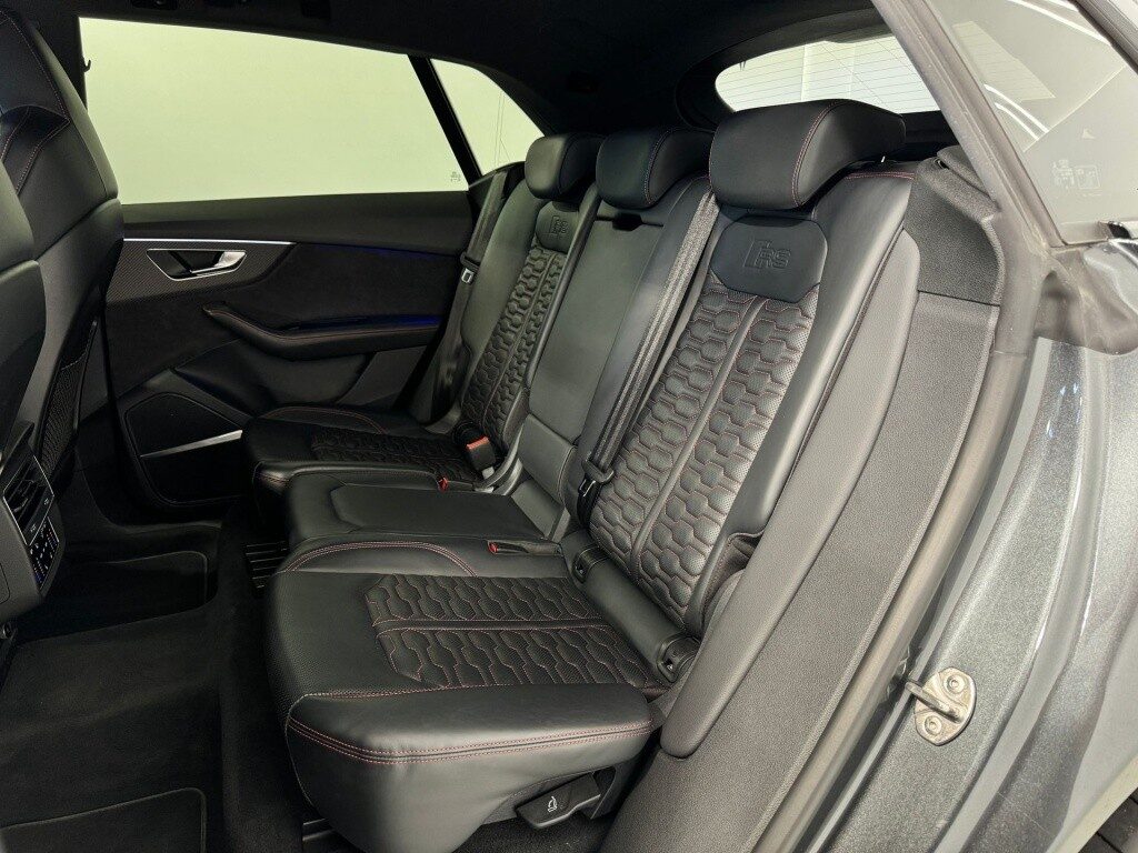 Audi q8 rs tfsi quattro tiptronic