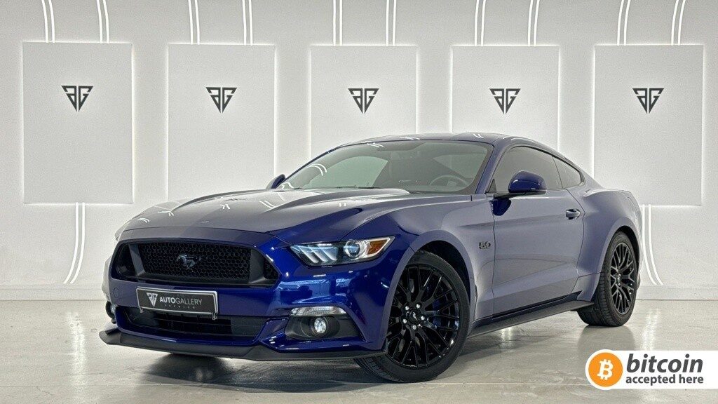 Ford mustang fastback 5.0 ti-vct gt