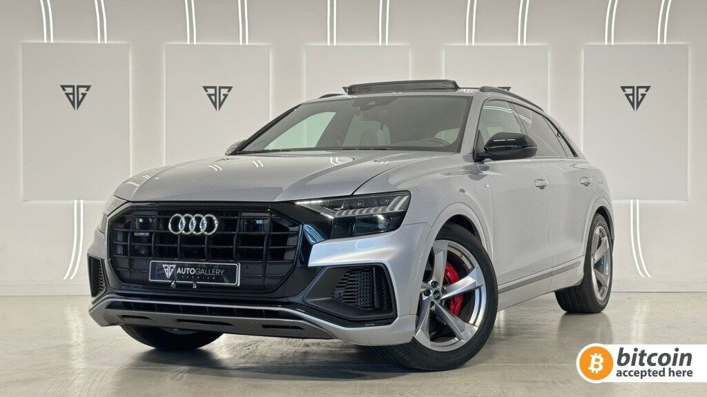 Audi q8 60 tfsie s line plus quattro