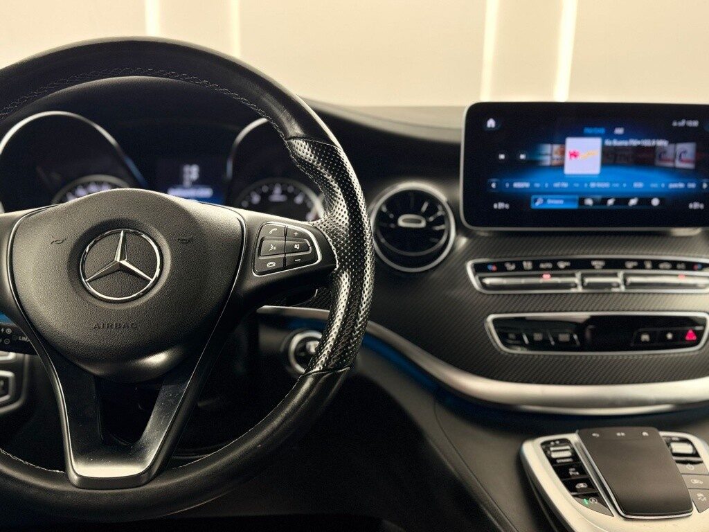 Mercedes-benz clase v 300d largo avantgarde