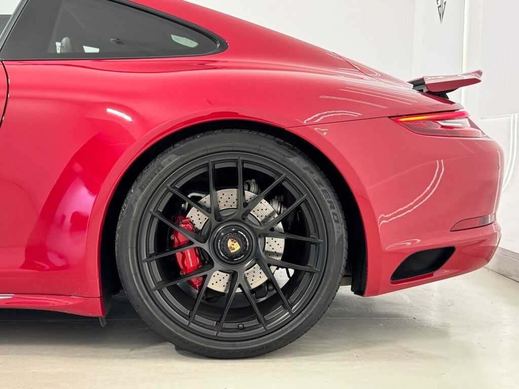 Porsche 911 carrera 4 gts coupé pdk