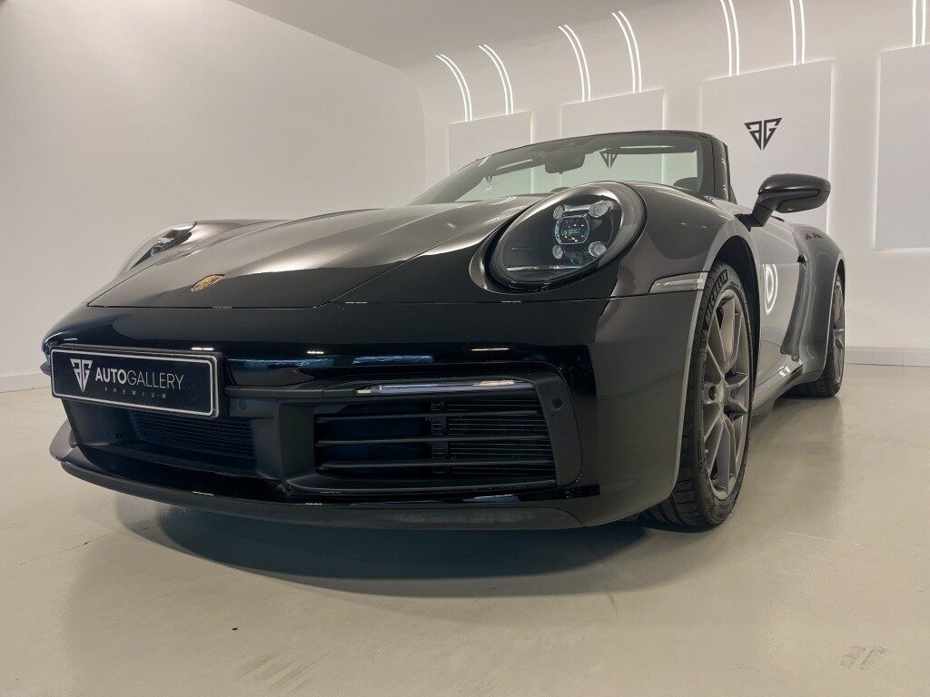 Porsche 911 carrera cabriolet pdk