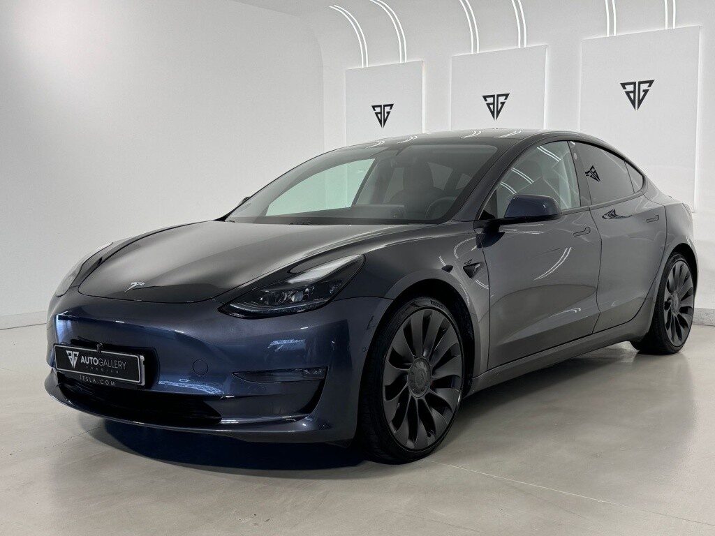 Tesla model 3 long-range dual motor performance awd