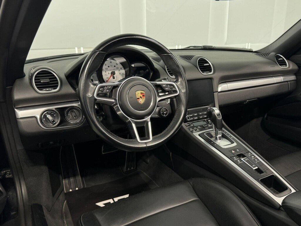 Porsche boxster s pdk