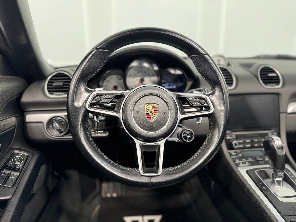 Porsche boxster s pdk