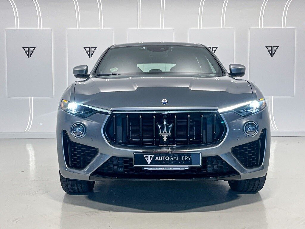 Maserati levante 330 gt aut.