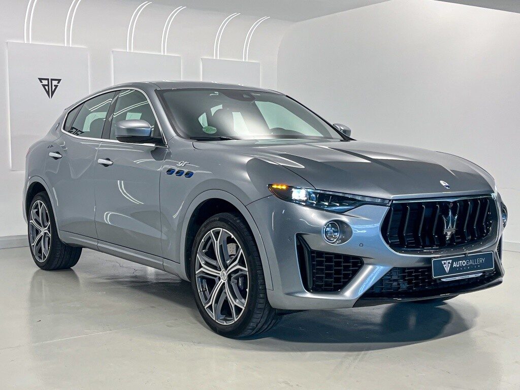 Maserati levante 330 gt aut.