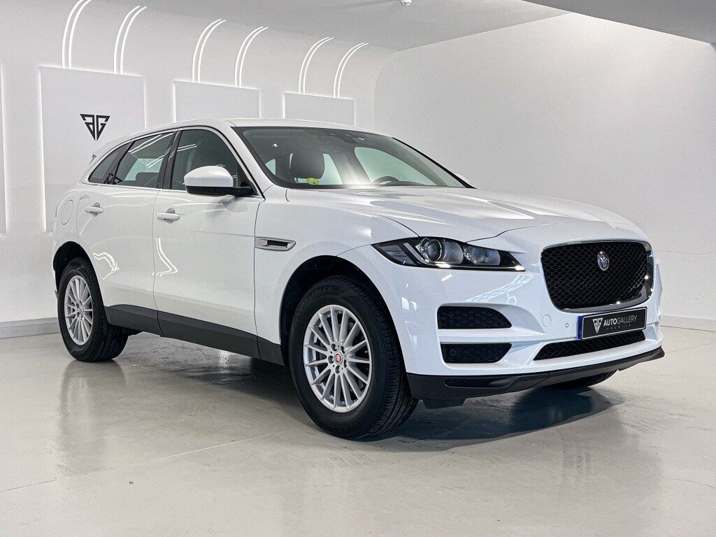 Jaguar f-pace 2.0i4d pure rwd 163