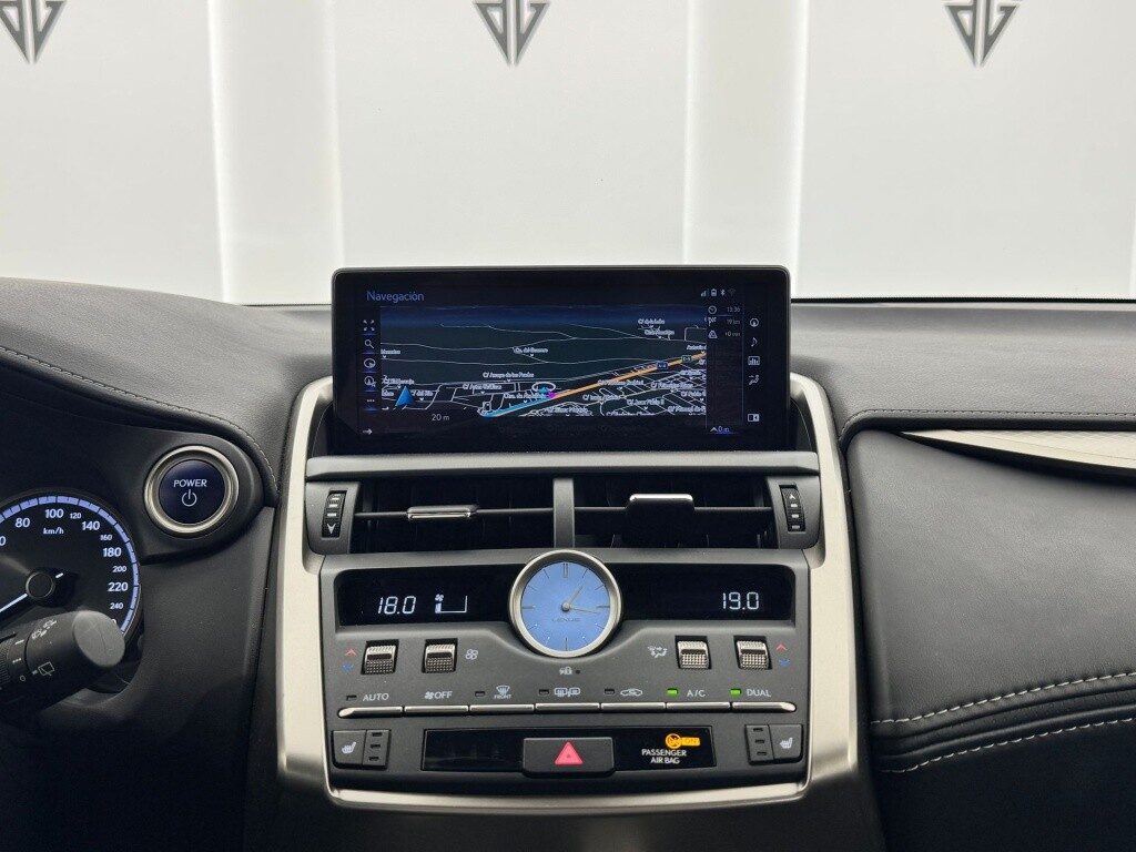 Lexus nx 300h f sport panorámico 4wd