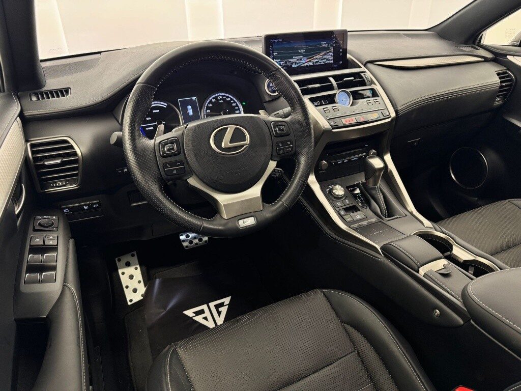 Lexus nx 300h f sport panorámico 4wd